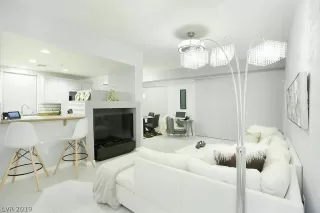 Photo #6: 2089449 Listing