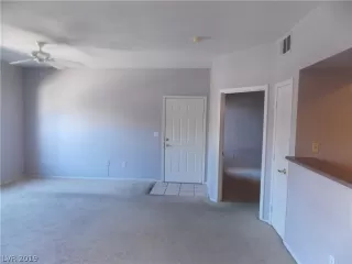 Photo #4: 2089452 Listing 