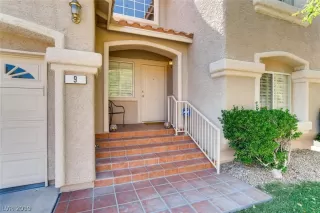 Photo #2: 2089471 Listing 