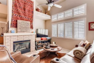 Photo #5: 2089471 Listing 