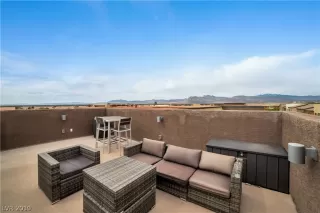 Photo #1: 2089490 Listing