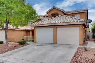 Photo #1: 2089496 Listing 