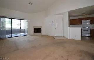 Photo #6: 2089602 Listing