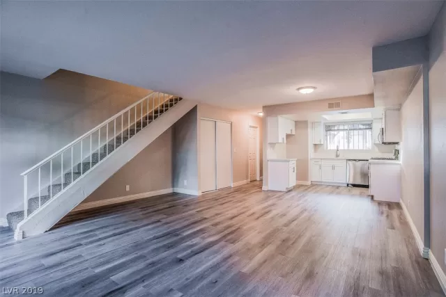 MLS: 2089624 Condo For Sale