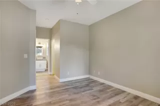 Photo #2: 2089720 Listing 