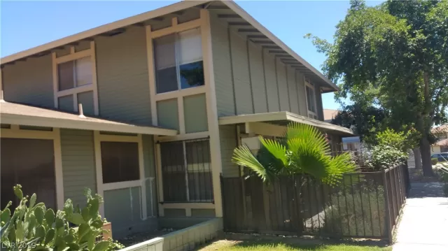 MLS: 2089727 Condo For Sale