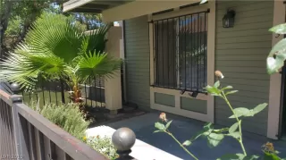 Photo #4: 2089727 Listing 