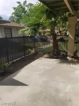 Photo #6: 2089727 Listing 