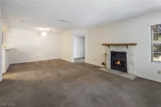 Photo #2: 2089742 Listing