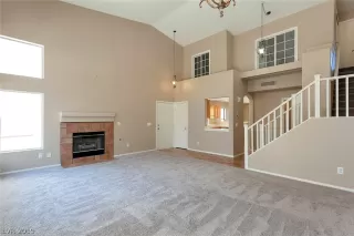 Photo #1: 2089787 Listing 