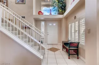 Photo #2: 2089794 Listing 