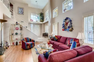 Photo #4: 2089794 Listing 