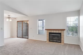 Photo #5: 2089868 Listing