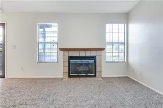 Photo #6: 2089868 Listing