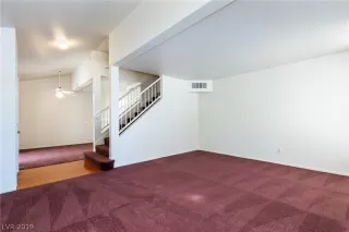 Photo #6: 2089885 Listing