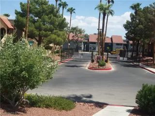 Photo #1: 2089898 Listing