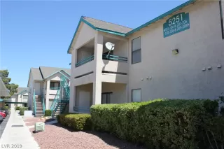 Photo #3: 2089958 Listing