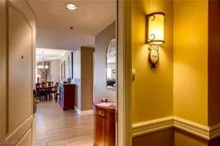 Photo #1: 2089972 Listing