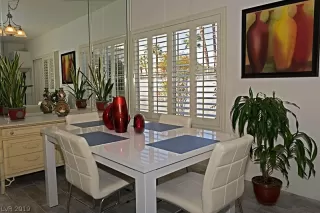 Photo #1: 2090000 Listing 