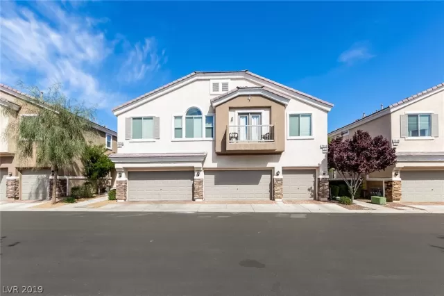 MLS: 2090007 Condo For Sale