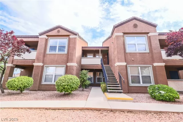 MLS: 2090032 Condo For Sale