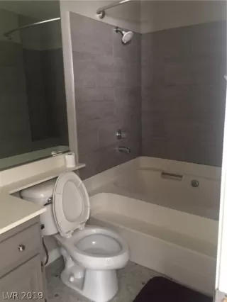 Photo #5: 2090055 Listing