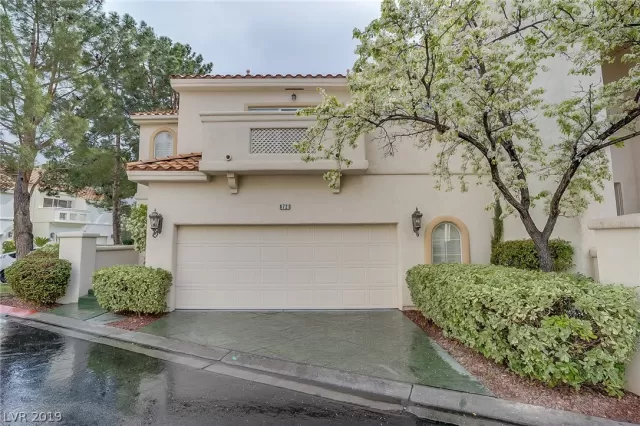 MLS: 2090087 Condo For Sale