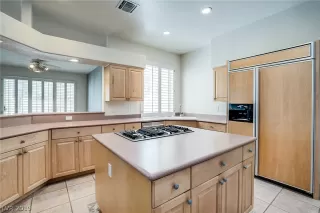 Photo #4: 2090087 Listing 
