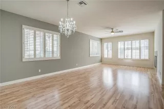 Photo #6: 2090087 Listing 