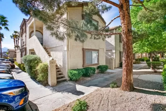 MLS: 2090162 Condo For Sale