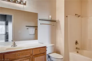Photo #6: 2090175 Listing 