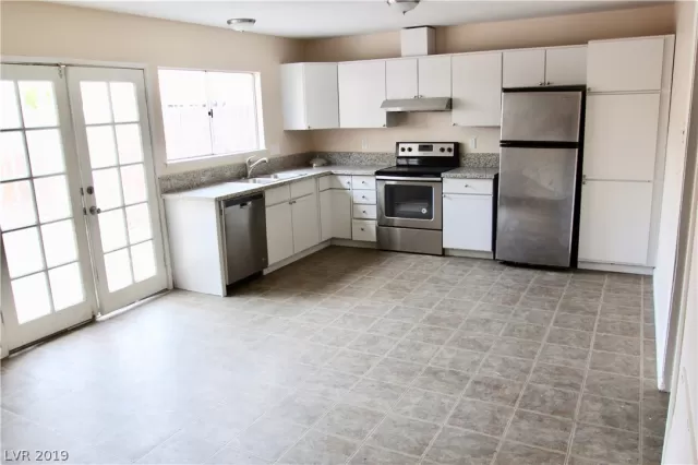 MLS: 2090230 Condo For Sale