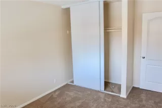 Photo #3: 2090230 Listing 