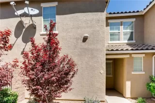 Photo #1: 2090247 Listing