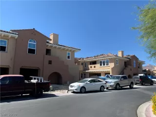 Photo #1: 2090326 Listing