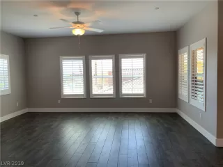 Photo #2: 2090326 Listing