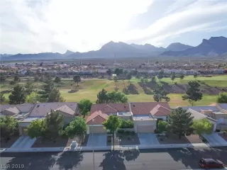 Photo #2: 2090386 Listing