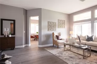 Photo #4: 2090386 Listing