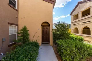 Photo #4: 2090439 Listing