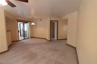 Photo #4: 2090489 Listing 