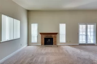 Photo #4: 2090497 Listing 