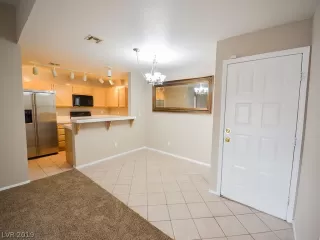 Photo #4: 2090520 Listing 