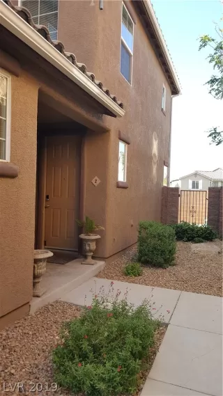 Photo #3: 2090614 Listing 