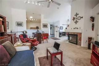 Photo #6: 2090670 Listing 