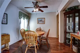 Photo #6: 2090834 Listing