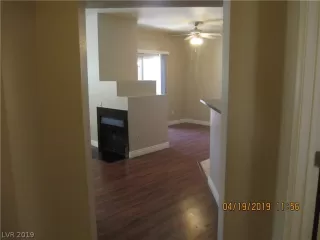 Photo #1: 2090853 Listing 