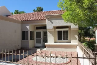 Photo #3: 2090861 Listing