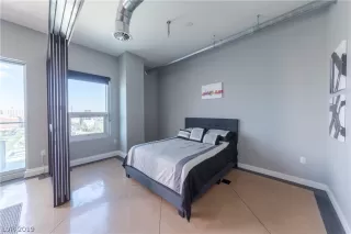 Photo #3: 2090907 Listing