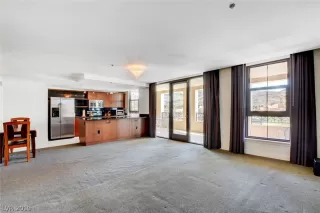 Photo #3: 2091032 Listing 