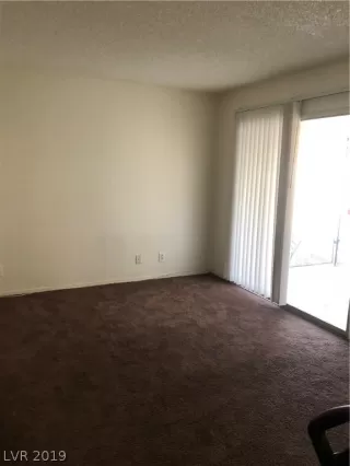 Photo #4: 2091053 Listing